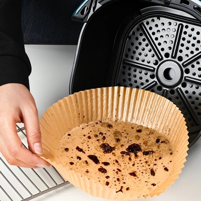 Set 100 Giấy Lót Nướng Bánh Chống Dính Dùng Một Lần Kích Thước 20cm Tiện Dụng Cho Nhà Bếp
