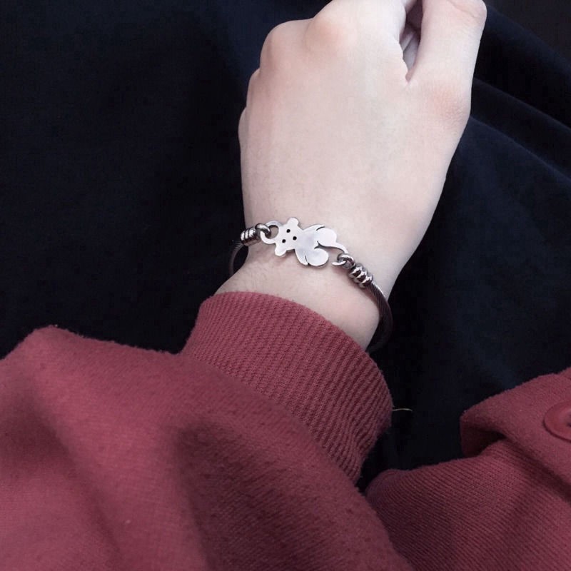 Vòng Tay Thép Titan Mặt Hình Gấu Dễ Thương Thời Trang Dành Cho Cặp Đôi 23104