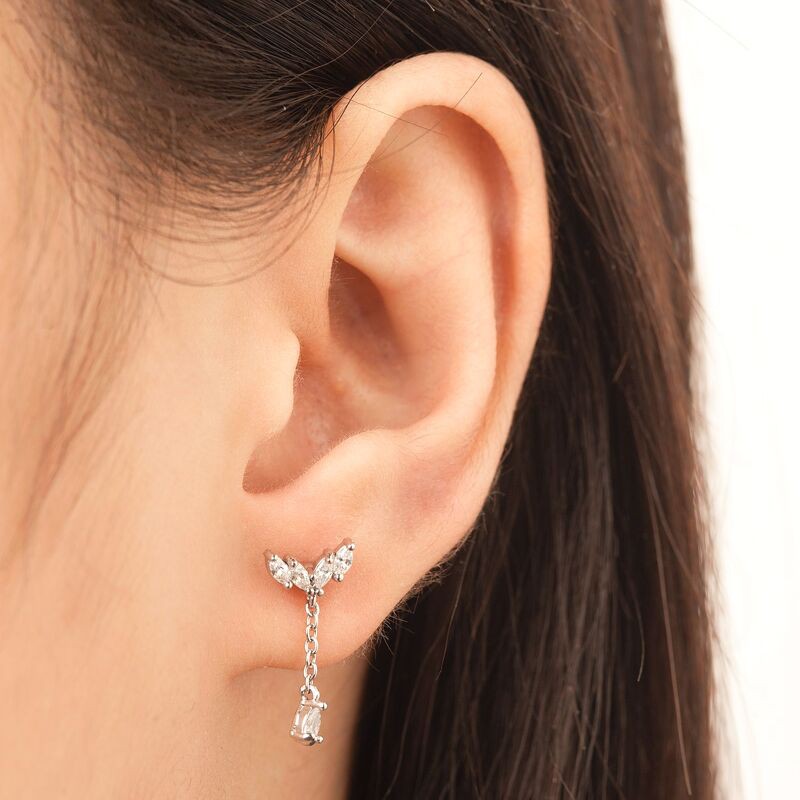 BAMBI EARRING ( giá 1 chiếc)