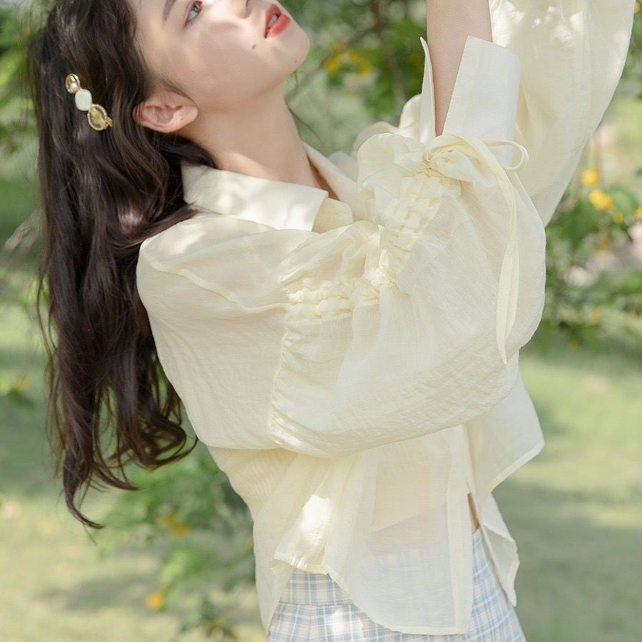 Áo Sơ Mi Chiffon Mỏng Dáng Rộng Tay Dài Màu Vàng Cho Nữ