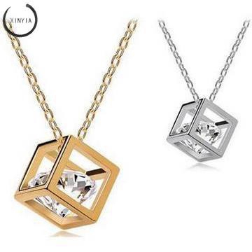 Dây Chuyền Hợp Kim Đính Đá Sang Trọng