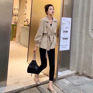 Áo kaki dáng ngắn