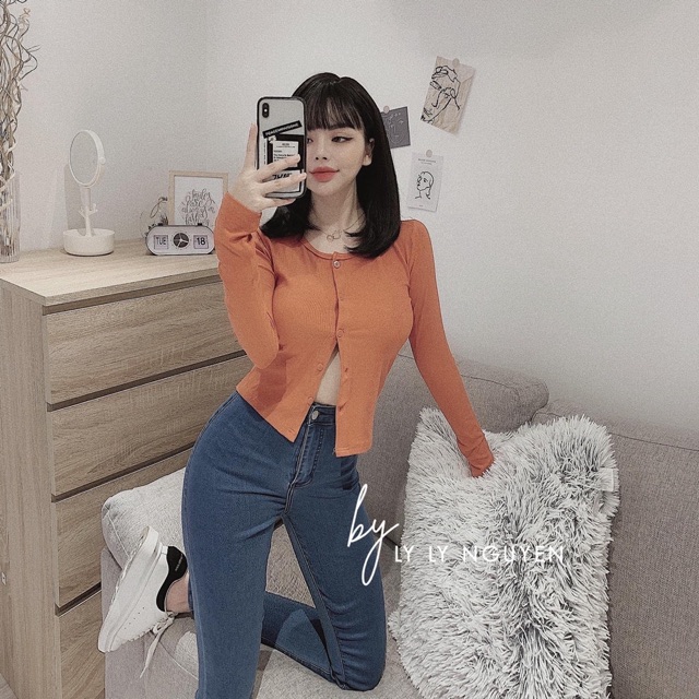 Áo tăm cúc dài tay | BigBuy360 - bigbuy360.vn