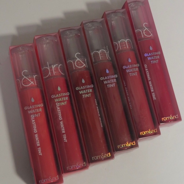 [Cam kết chính hãng] Son Tint Nước Siêu Lì, Lâu Trôi Romand Glasting Water Tint 4g | BigBuy360 - bigbuy360.vn