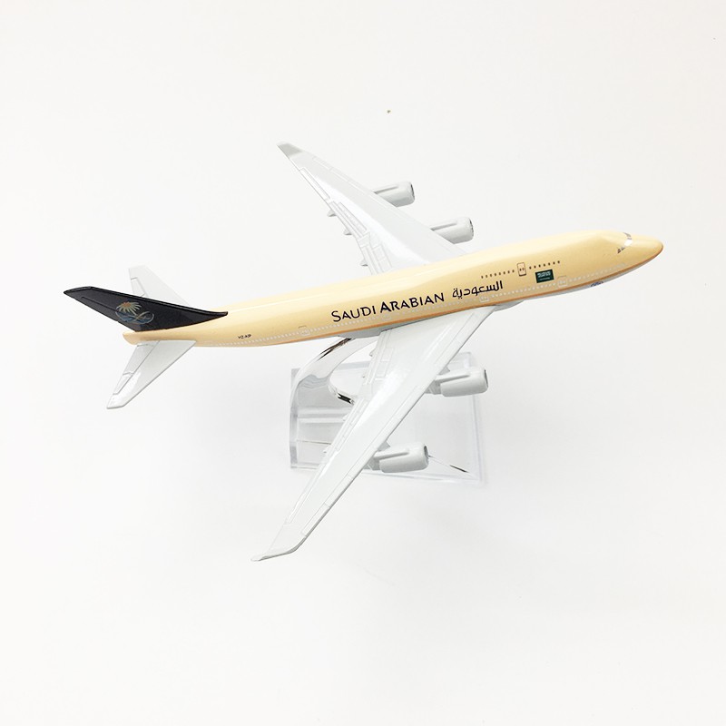 Mô hình máy bay Saudi Arabian dài 16cm