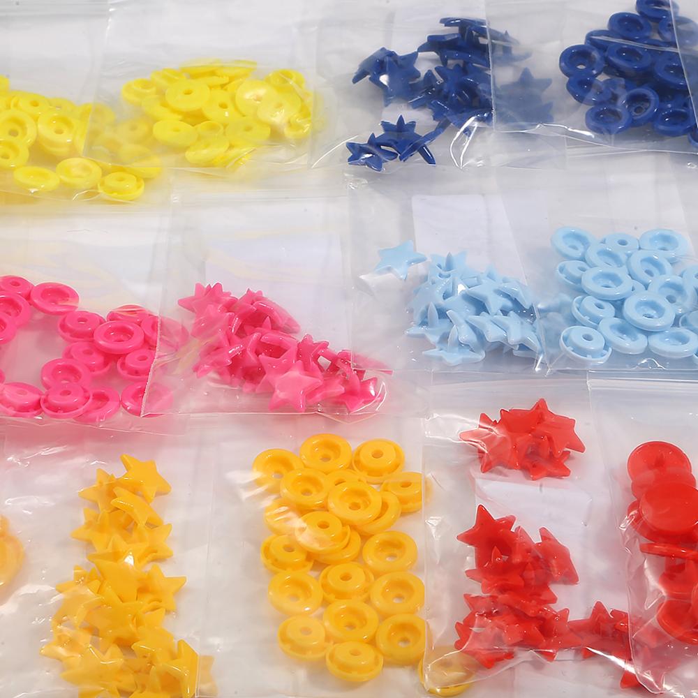 Set 10 Nút Nhựa Hình Trái Tim/Ngôi Sao