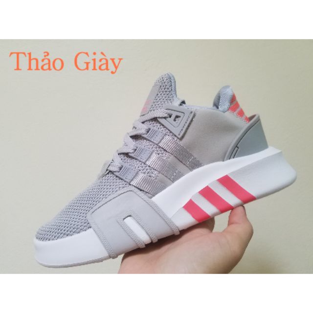Eqt xám cam