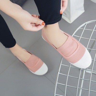 giày slip on đế dẻo giá siêu hot | BigBuy360 - bigbuy360.vn