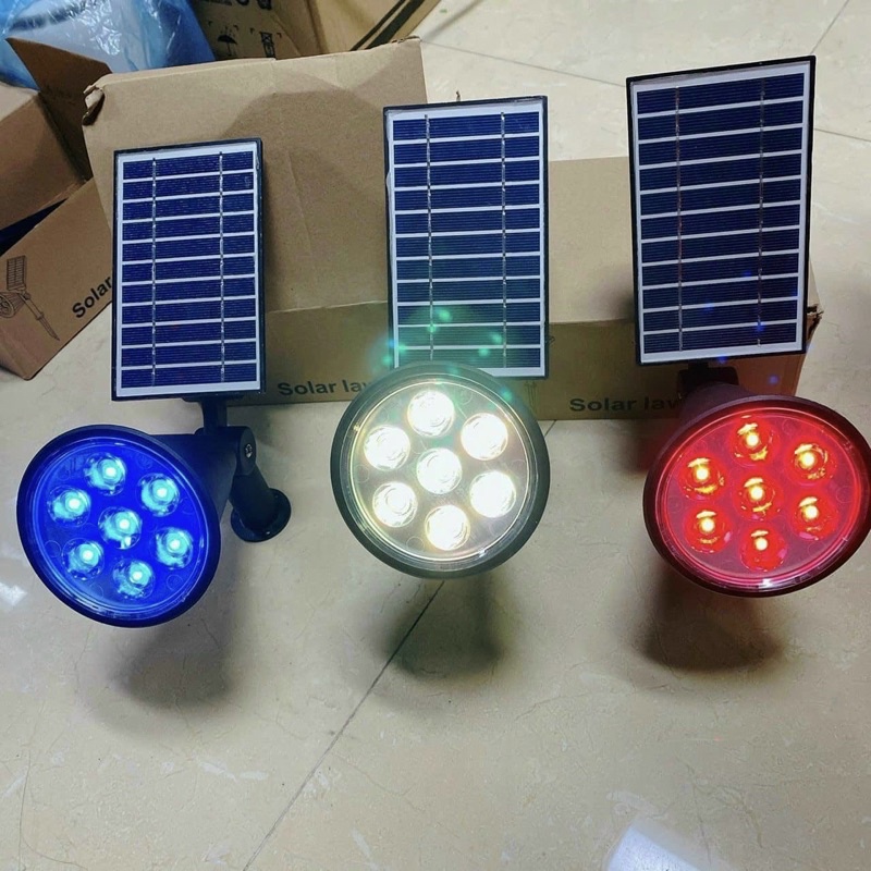 Đèn Rọi Trang Trí RGB Đủ Màu Năng Lượng Mặt Trời