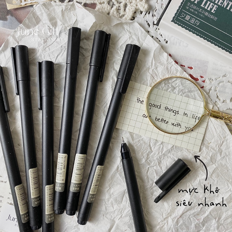 Bút mực nước, mực gel vỏ đen nhám ngòi 0.5mm mực nét đẹp, ghi chép nội dung bài học