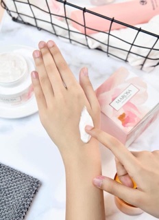 Tẩy Da chết Marosa Laco