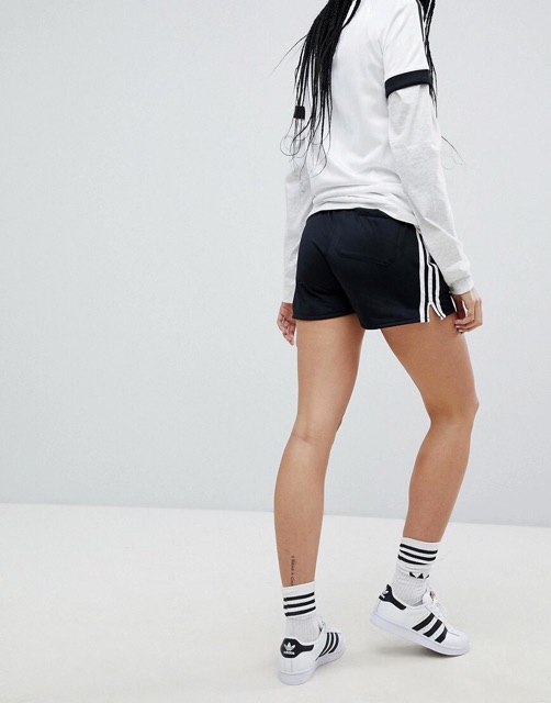 ÁO THUN ADIDAS SỌC ĐEN