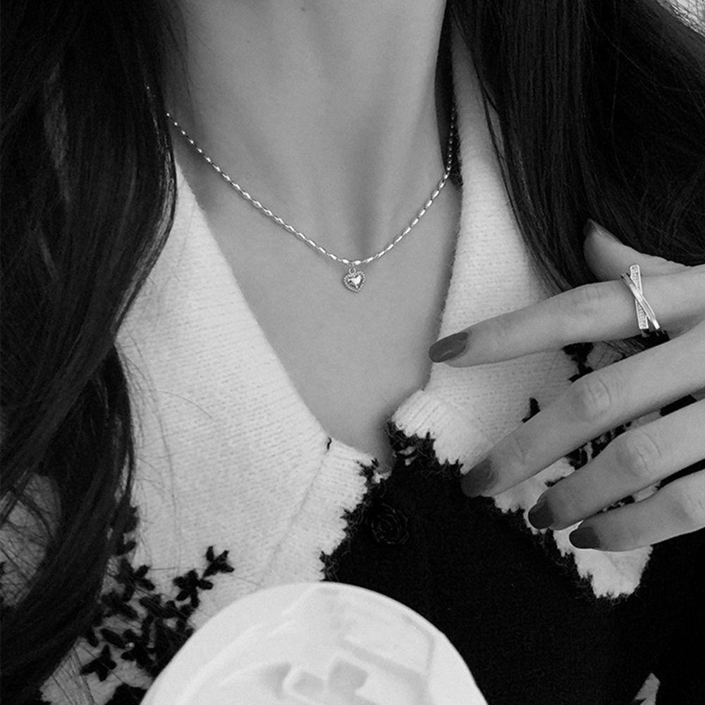 Vòng cổ Hợp Kim Mặt Hình Trái Tim Xinh Xắn Cho Nữ