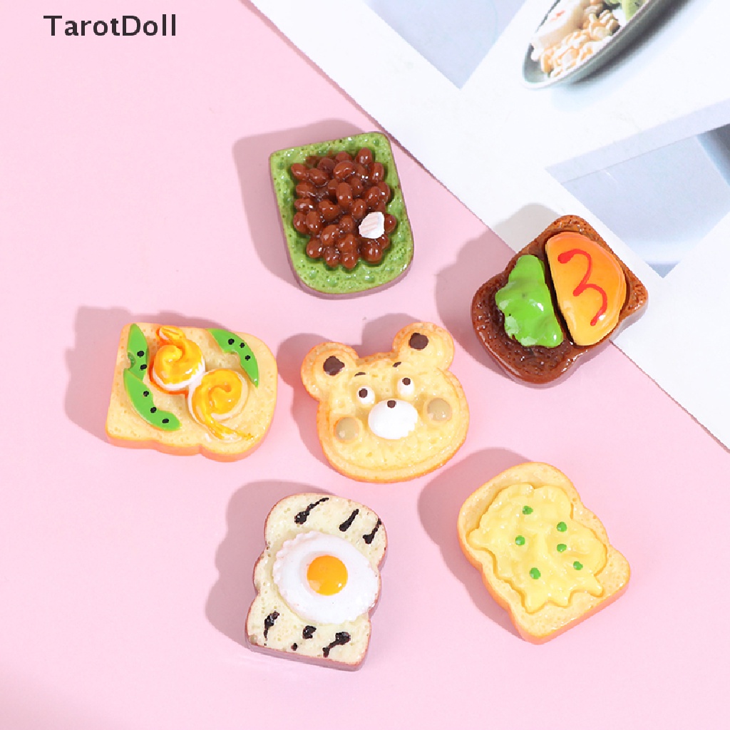 Bộ 8 Bánh Mì Sandwich Tỉ Lệ 1 / 12 Trang Trí Nhà Búp Bê