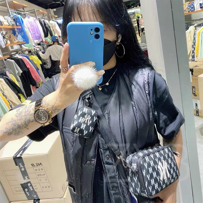 túi đeo chéo MLB dáng vuông hàng xuất dư size 18 cm đủ màu