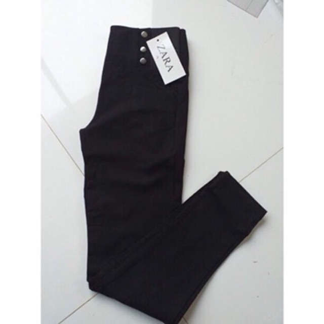 Quần legging cạp cao 6 khuy | BigBuy360 - bigbuy360.vn