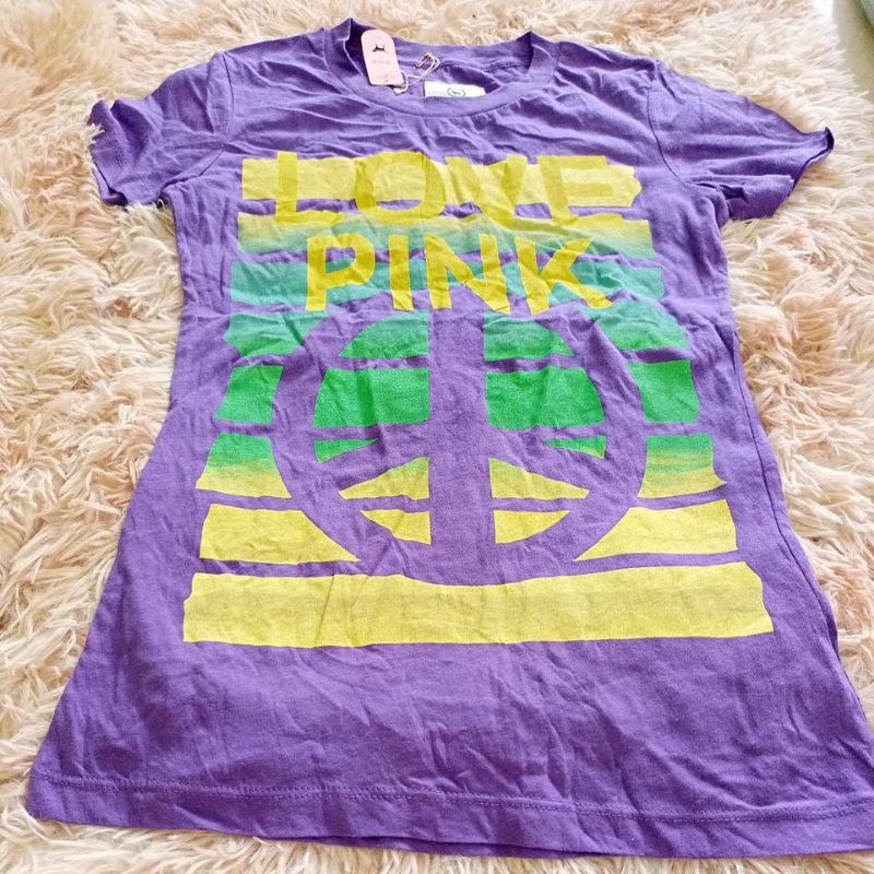 Áo dáng ôm pink..