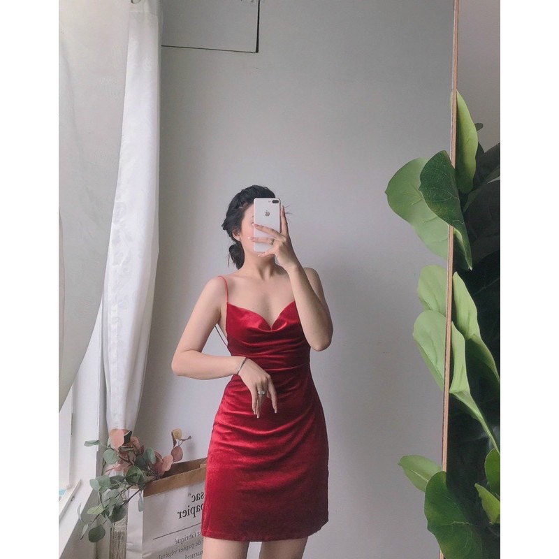 ✨ Đầm Body Nhung Hai Dây Cổ Đổ ✨ | BigBuy360 - bigbuy360.vn