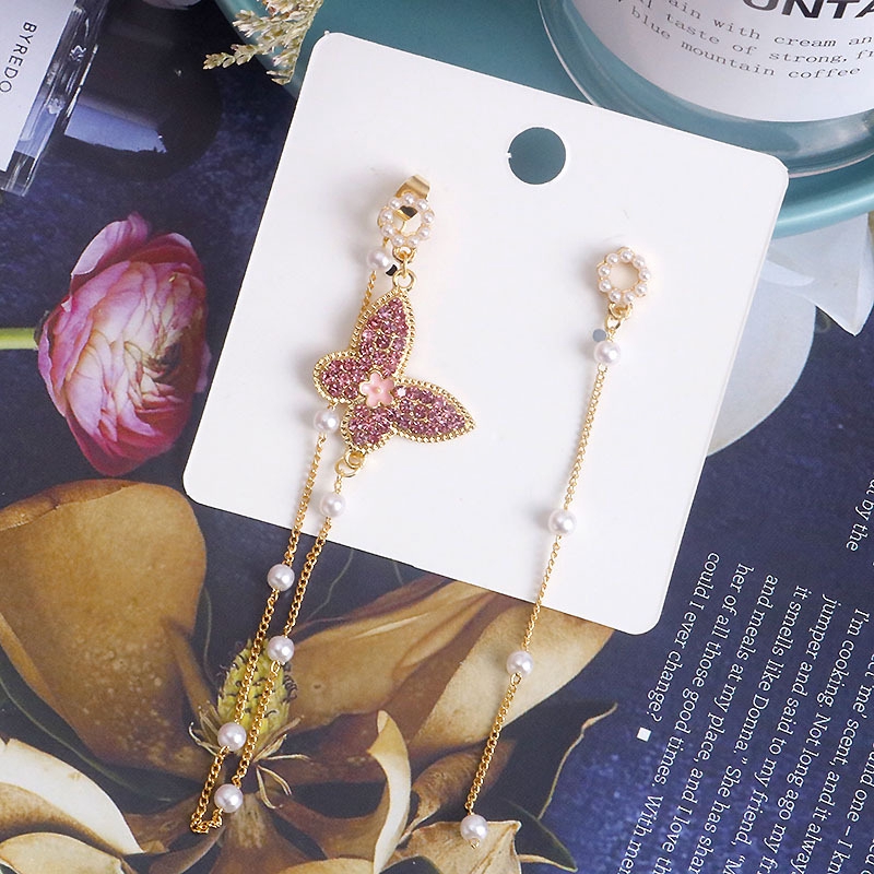 Khuyên tai Joker hình bướm đính ngọc trai giả tua rua không đối xứng khí chất cao cấp thời trang