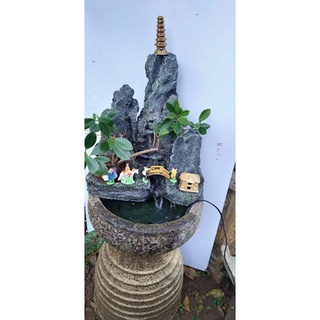 Hòn non bộ có thác nước