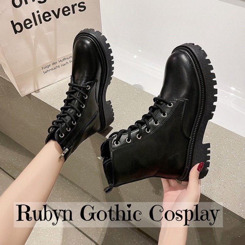 [Sẵn] ⭐️ Giày Boot Đế Sọc Mix Khoá Kéo Siêu Cá Tính ( Trắng và Đen ) Size 35 - 40