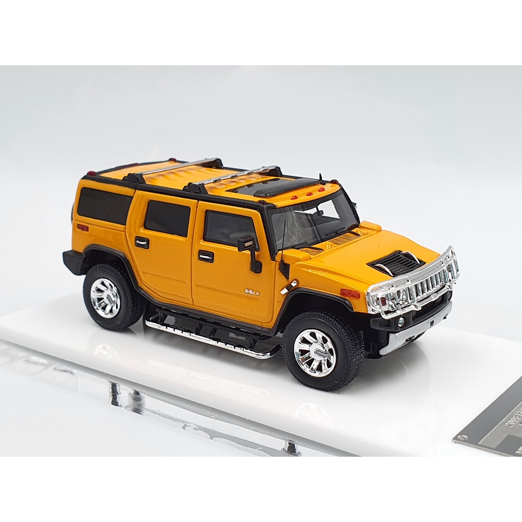 Xe Mô Hình Hummer H2 2008 Tỉ lệ 1:64 Hãng sx Motor Helix ( Vàng )