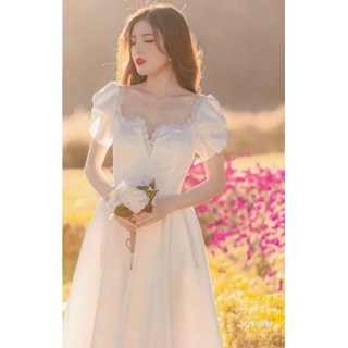 Đầm xòe xếp ly tay phồng
