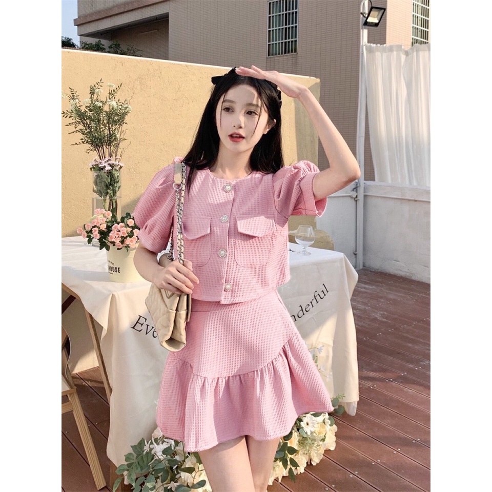 Set Đồ Nữ Áo Croptop + Chân Váy Xòe HT52 HaLuu Store Phong Cách Hàn Quốc