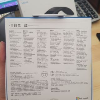 Chuột không dây Wireless Microsoft Arc Touch RVF-00054