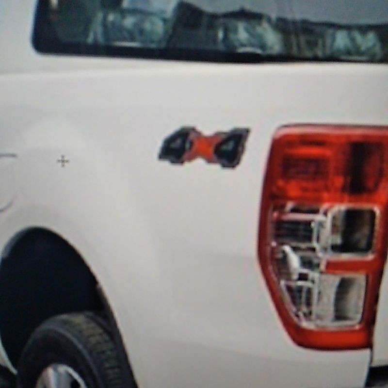 Tem dán 4x4 đời mới nhất,tem dán 4x4 cao cấp.tem xe ranger