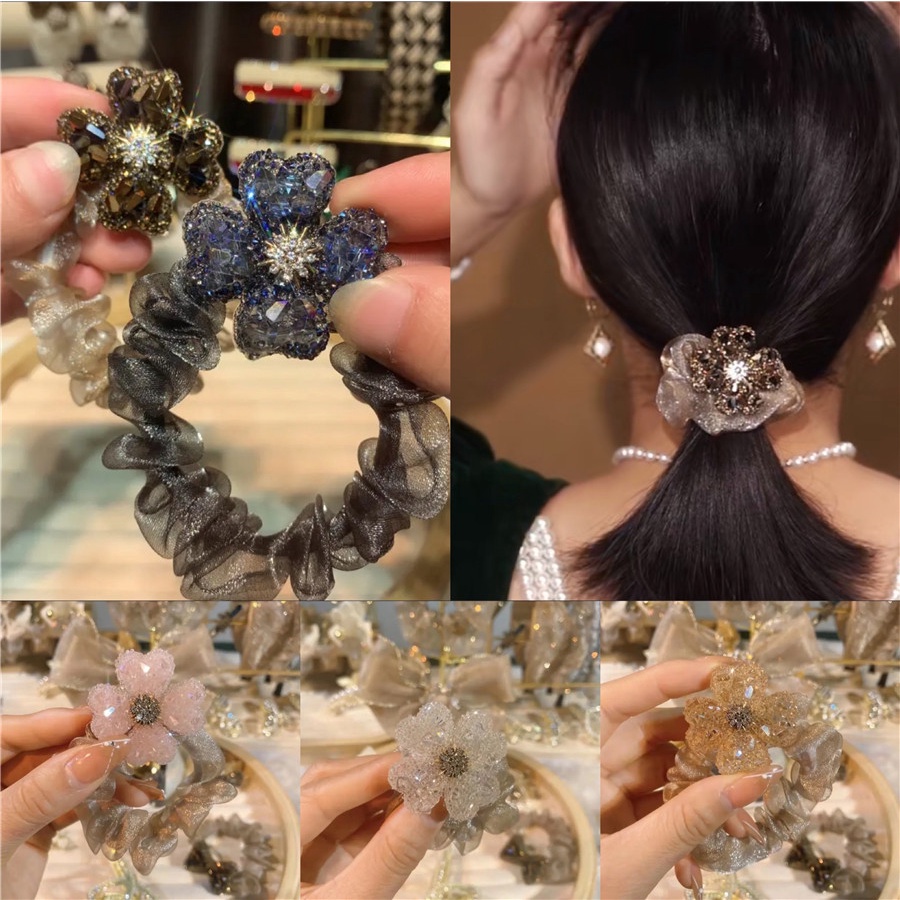 Đồ cột tóc đính hạt kim cương phong cách cổ điển mặt hình cỏ bốn lá cổ điển