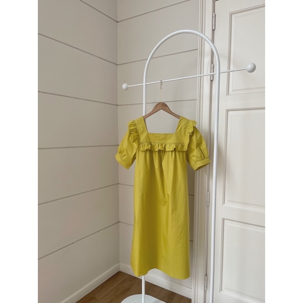 D05 - Đầm suông bèo xanh bơ