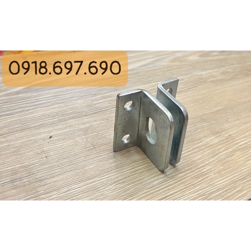 Bát móc khoá cửa đi loại lớn