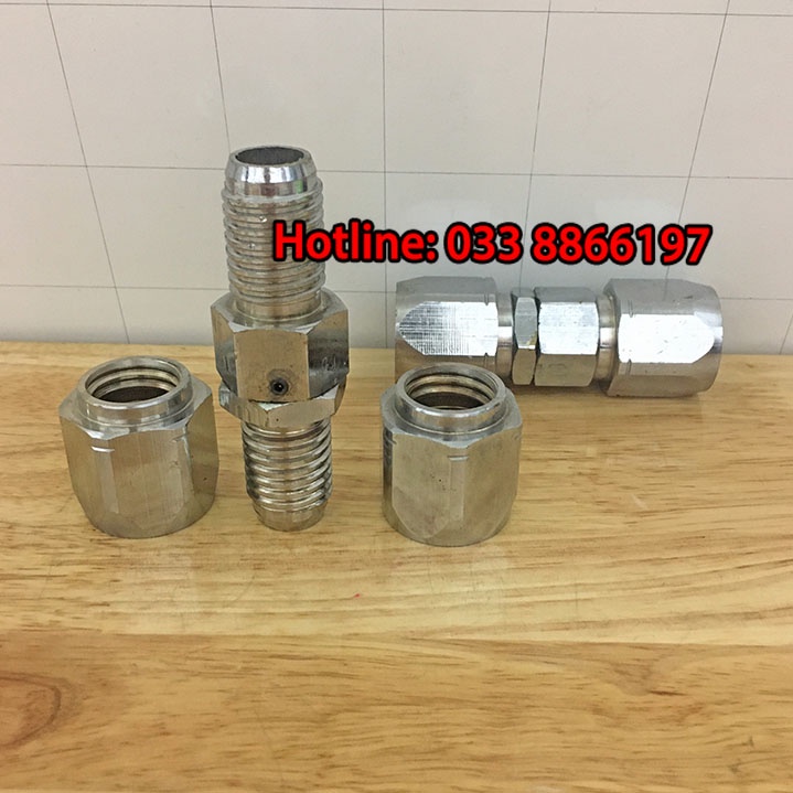 Khớp xoay nối hai đầu ống dây bơm xăng dầu phi 27mm