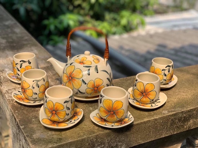 Bộ ấm chén vẽ hoa vàng hàng Bát Tràng xuất khẩu-Bộ trà đẹp