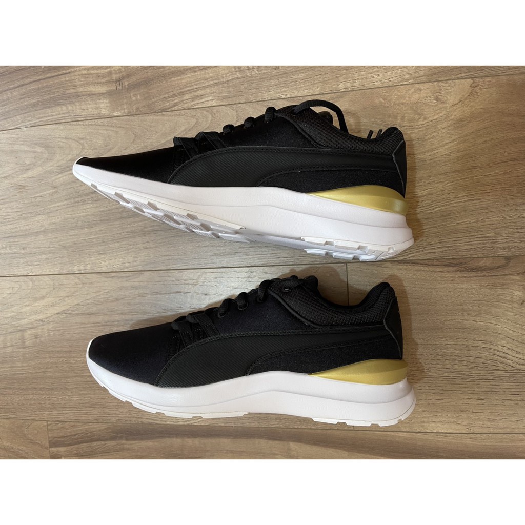 Giày thể thao nữ puma