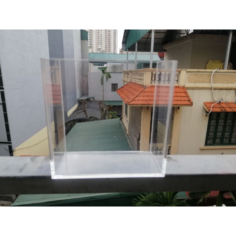 Bể siêu trong chất liệu Acrylic