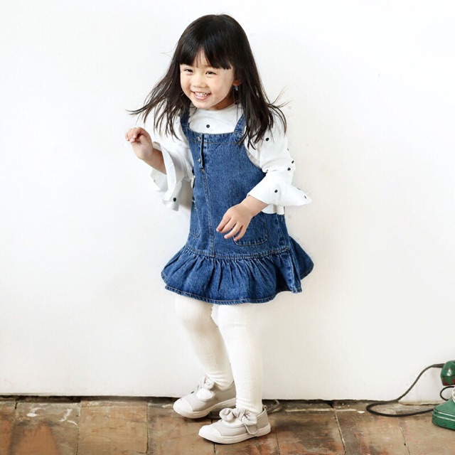 Yếm bò bé gái