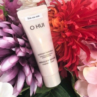Sữa rửa mặt OHui mini