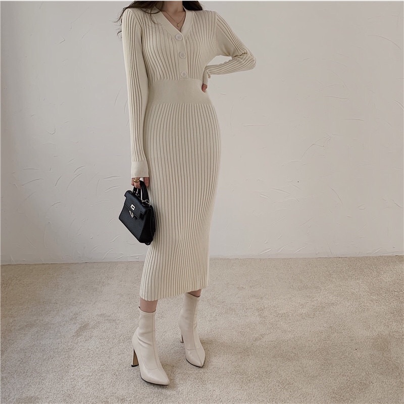 Đầm len nữ body cổ V có cúc dài tay dáng dài 2 màu đen, đỏ dùng đi chơi, dự tiệcu