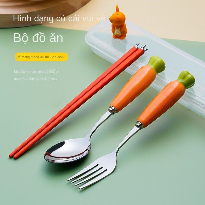 Bộ Muỗng Nĩa Đũa Hình Củ Cà Rốt Dễ Thương