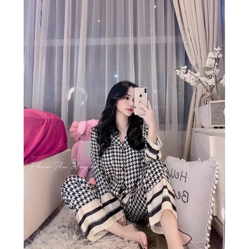 bộ ngủ lụa