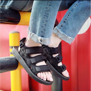 Sandal 3 quai nam nữ hot trend