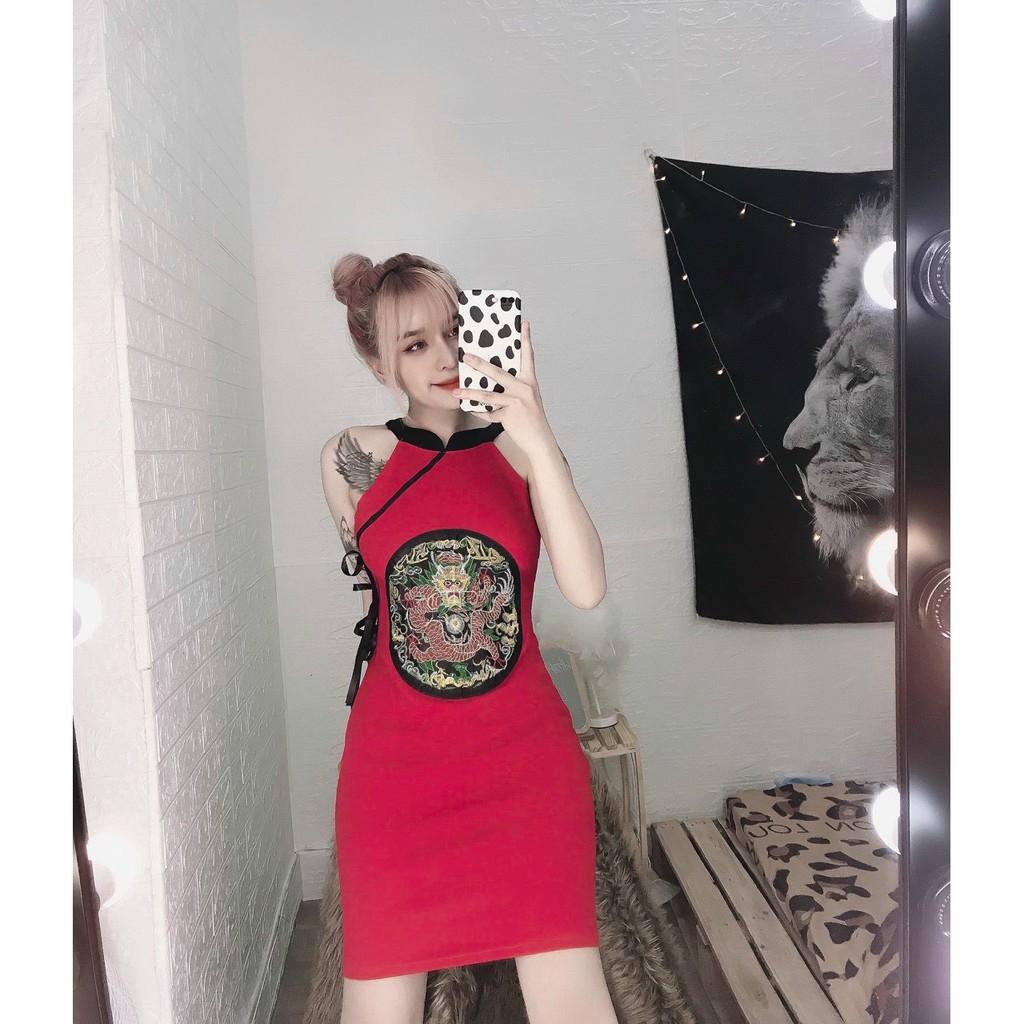 Đầm 3 lỗ yếm ôm body viền cổ tàu in hình siêu xinh , chất thun bozip mềm mịn