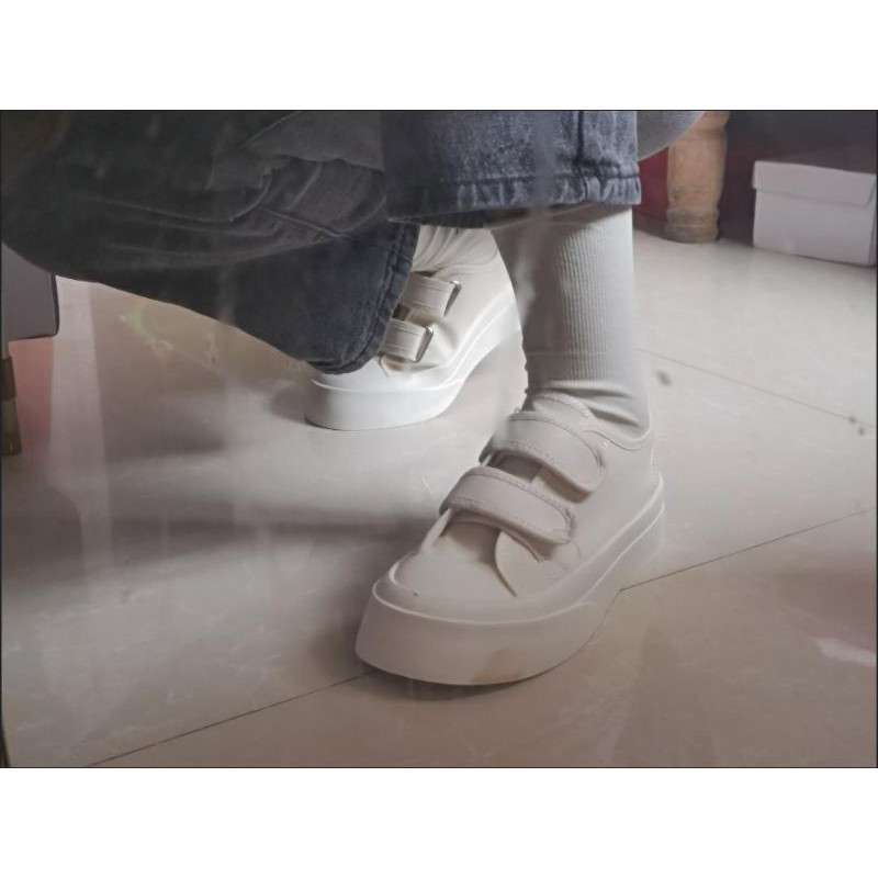 [ORDER- ẢNH THẬT] Giày lười sneaker dán quai năng động ulzzang đen và trắng sữa phong cách old school