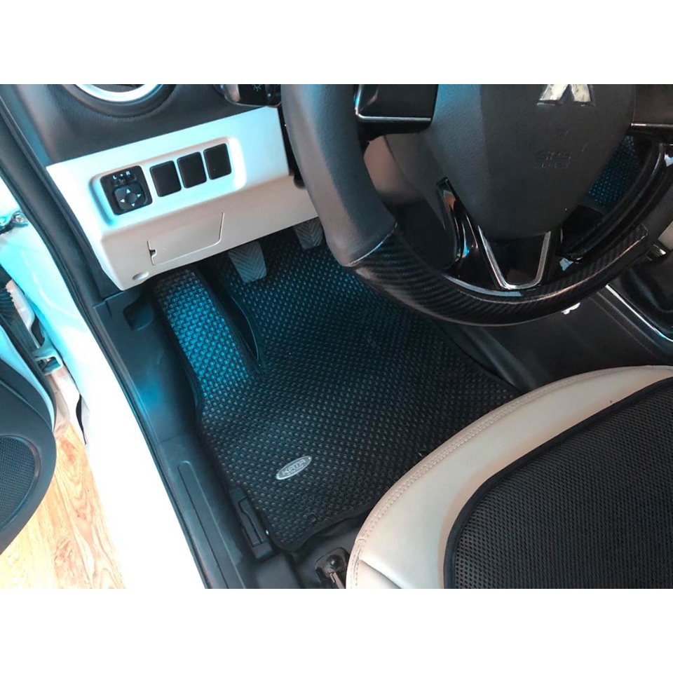 Thảm Lót Sàn Ô Tô KATA Cao Cấp Cho Xe Mitsubishi Attrage  - Không mùi, Không ẩm mốc, Dễ dàng vệ sinh
