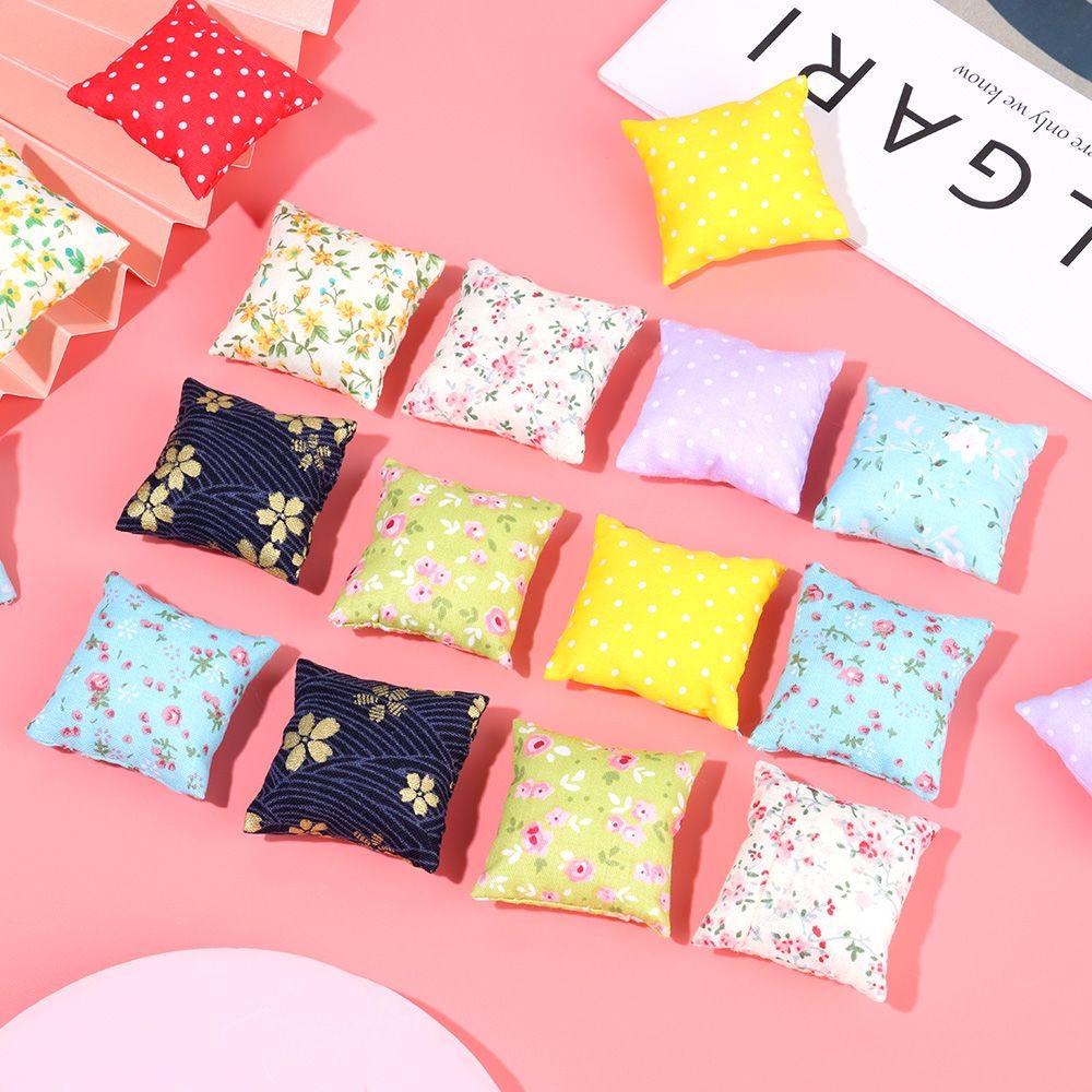RAINBOW Set 2 Gối Sofa Mini Tỉ Lệ 1: 12 Trang Trí Nhà Búp Bê