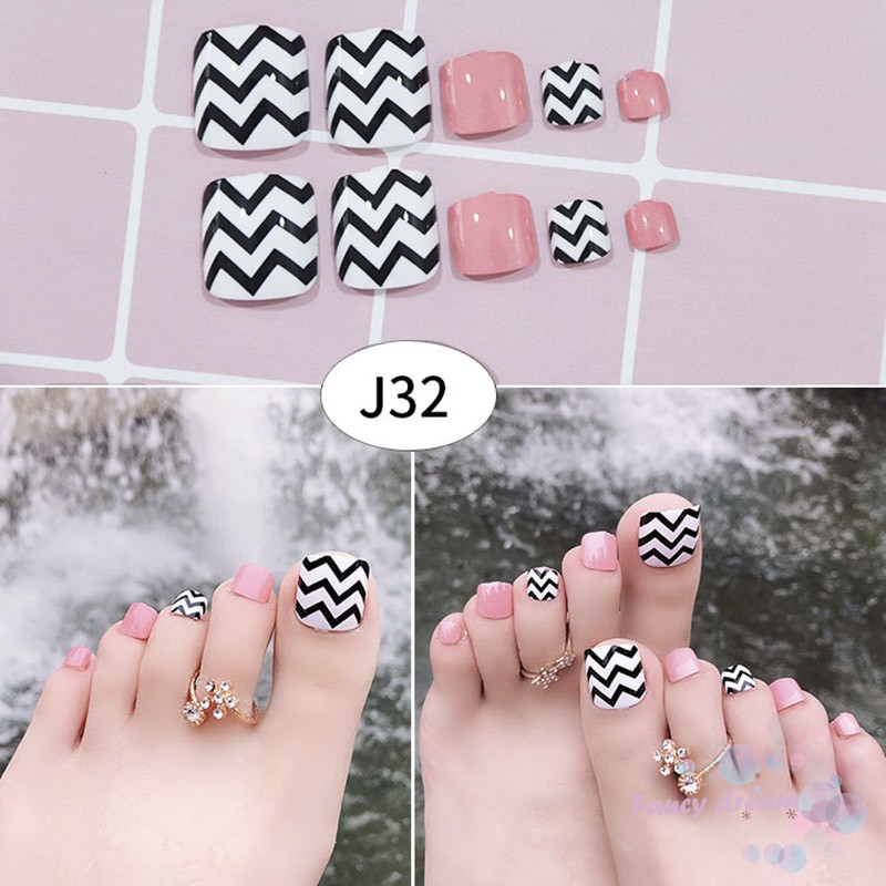 Set 24 móng chân giả nhiều họa tiết độc đáo kèm keo dán tiện dụng cho nữ