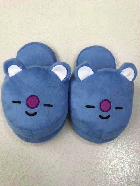 Dép mang trong nhà bts