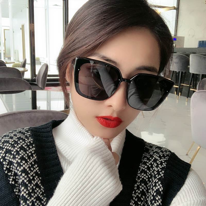 [Mã FAMAYFA giảm 10K đơn 50K] Kính mát nữ nhiều màu lựa chọn thanh lịch thời trang | BigBuy360 - bigbuy360.vn